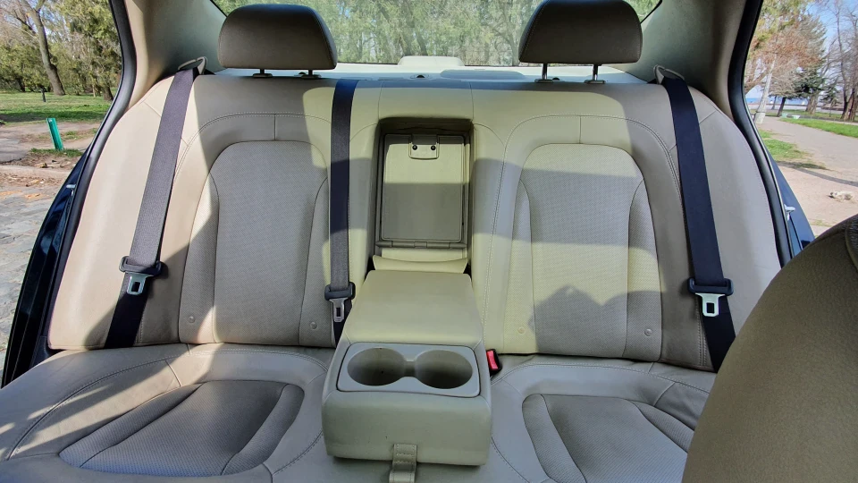 KIA Optima Hybrid 5