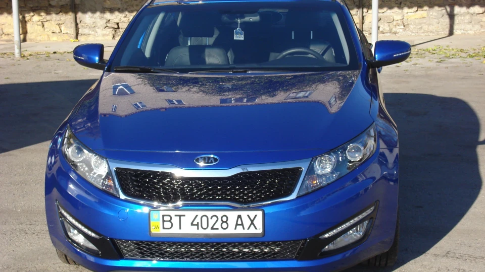 KIA Optima Santorini Blue 5