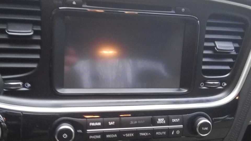 KIA Optima SNOW WHITE 3