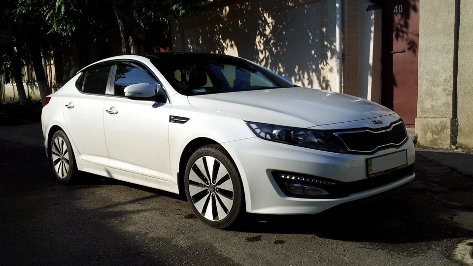 KIA Optima Sport Edition 4