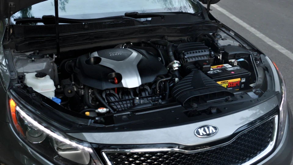 KIA Optima SX Limited 274 HP 3