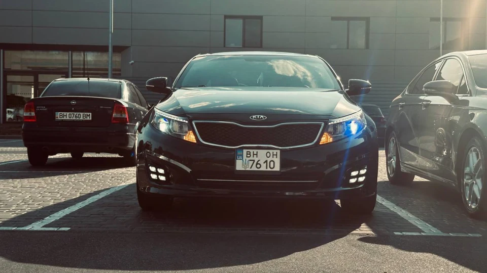 KIA Optima SXL G4KH Inside