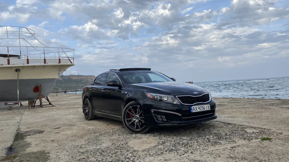 KIA Optima SXL G4KH Inside 3