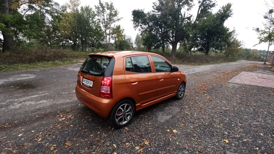 KIA Picanto Спраглий 4
