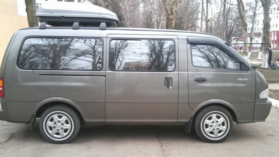 KIA Pregio 2