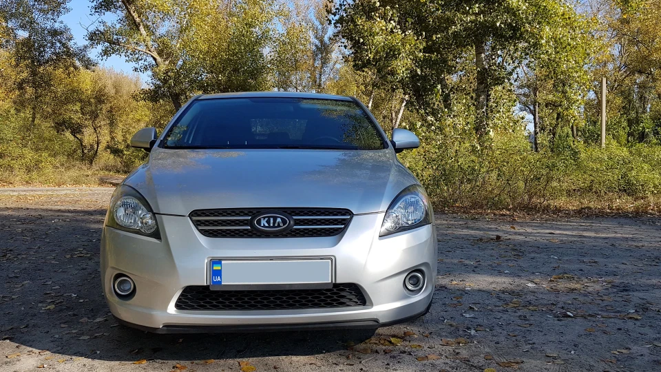 KIA Pro_Ceed 1.4 Металік 2