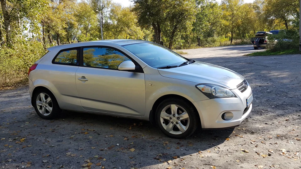 KIA Pro_Ceed 1.4 Металік 4