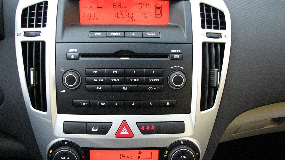 KIA Pro_Ceed 1,6 LX (PRO-ша) 3