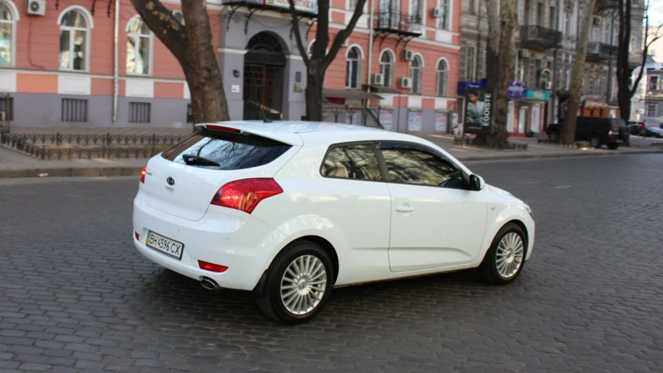 KIA Pro_Ceed 2.0 4