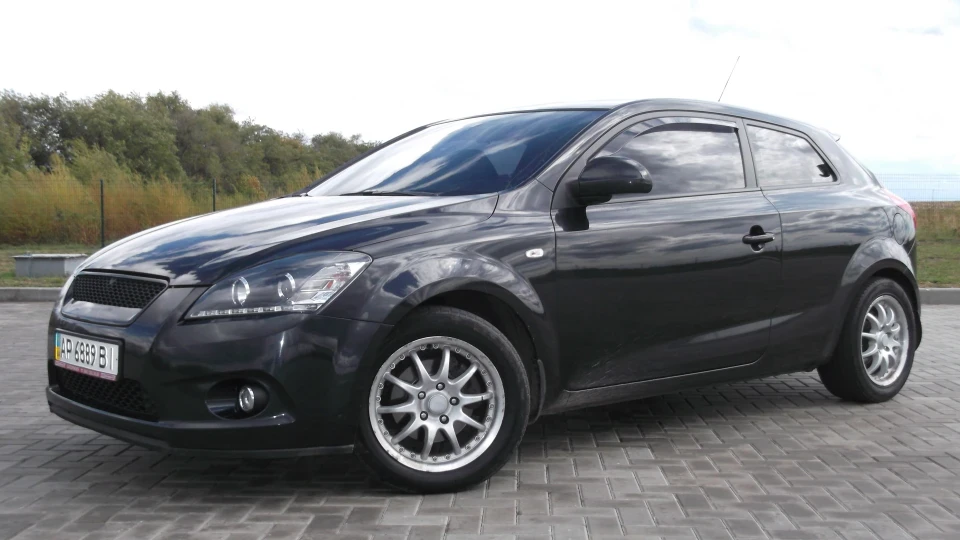 KIA Pro_Ceed 2,0л, автомат 3