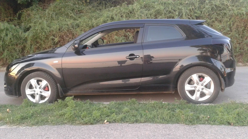 KIA Pro_Ceed Black Lightning 3