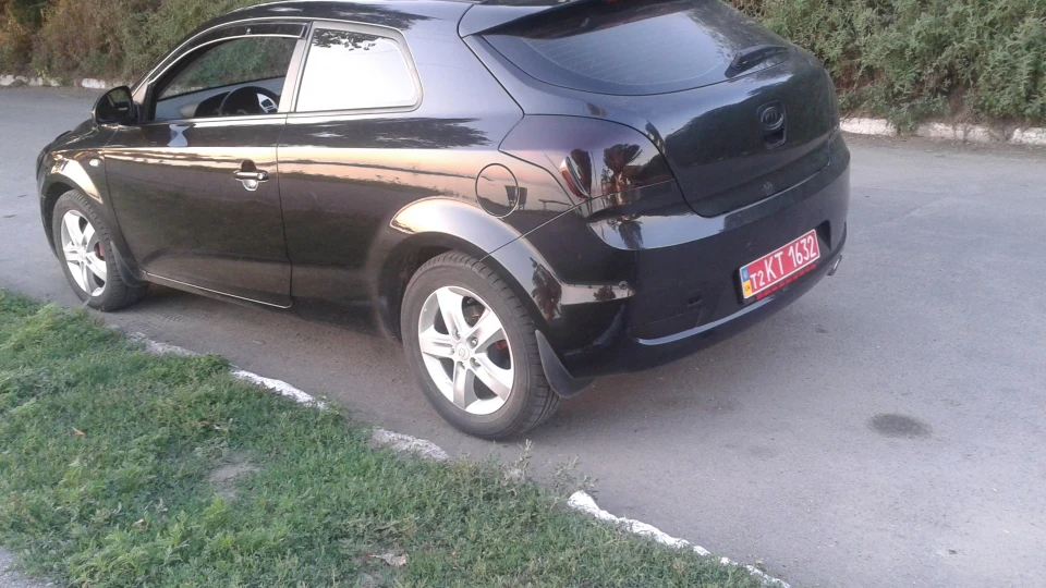 KIA Pro_Ceed Black Lightning 4