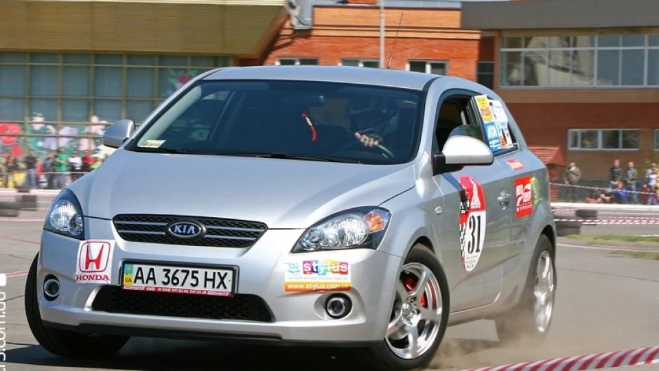 KIA Pro_Ceed Proha