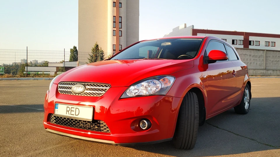 KIA Pro_Ceed RED