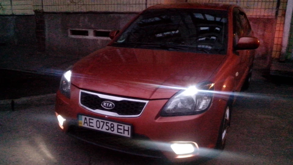 KIA Rio 5-door 4