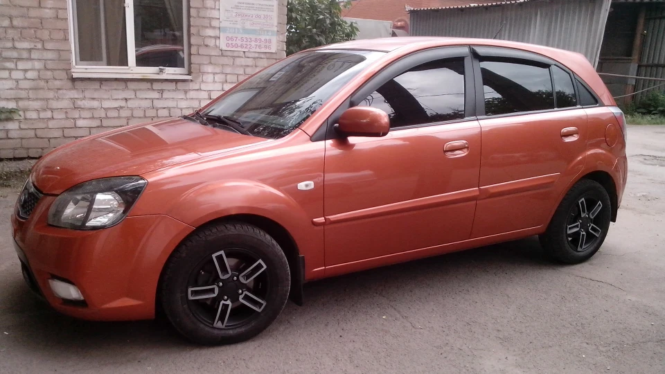 KIA Rio 5-door 5