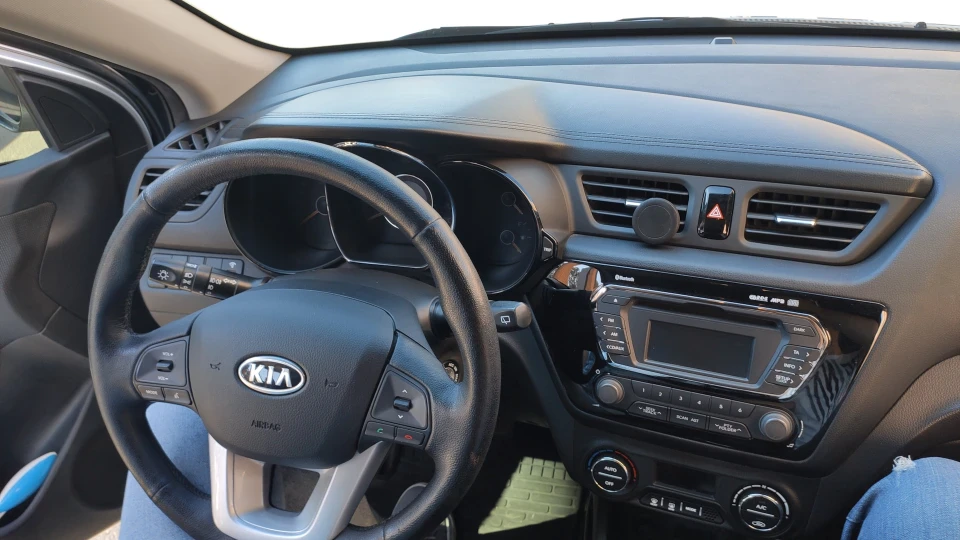 KIA Rio 5-door 3