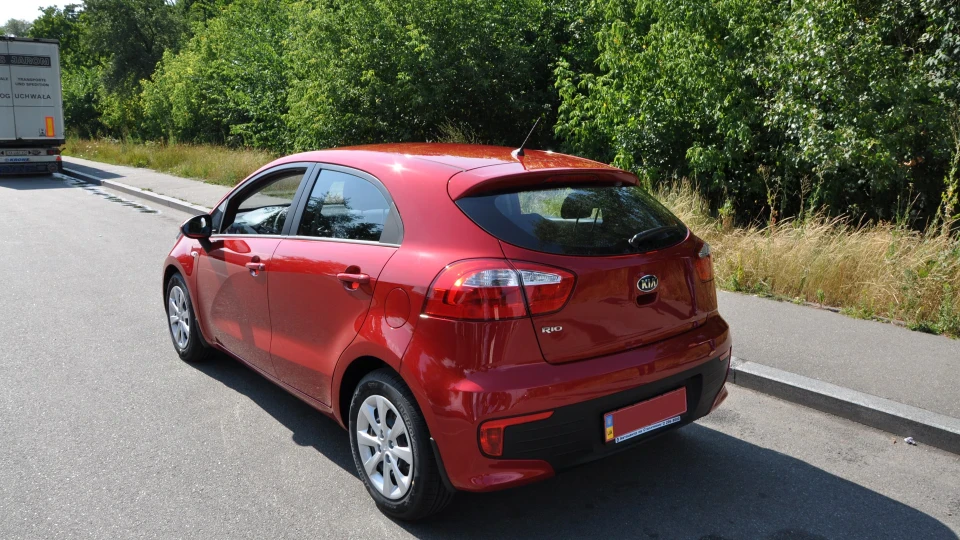 KIA Rio 5-door Eva 2