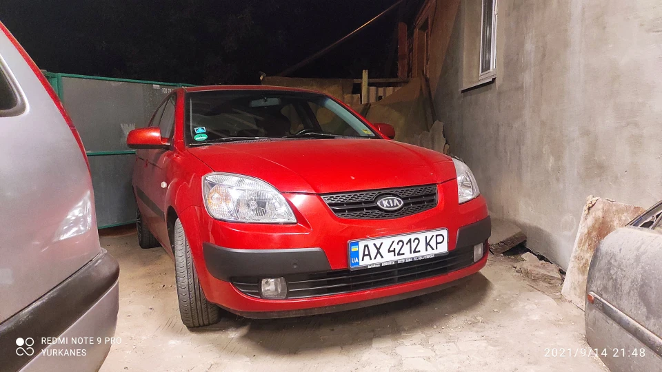 KIA Rio 5-door Червоний металік, 1.6 lu 3