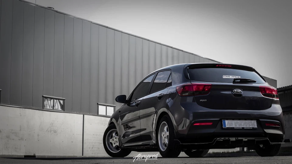 KIA Rio 5-door Raccoon 3