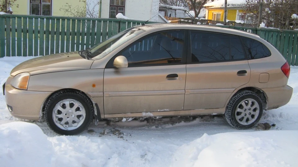 KIA Rio 5-door RS 1,3 5-Door 3