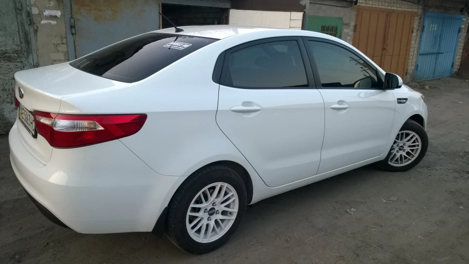 KIA Rio 2