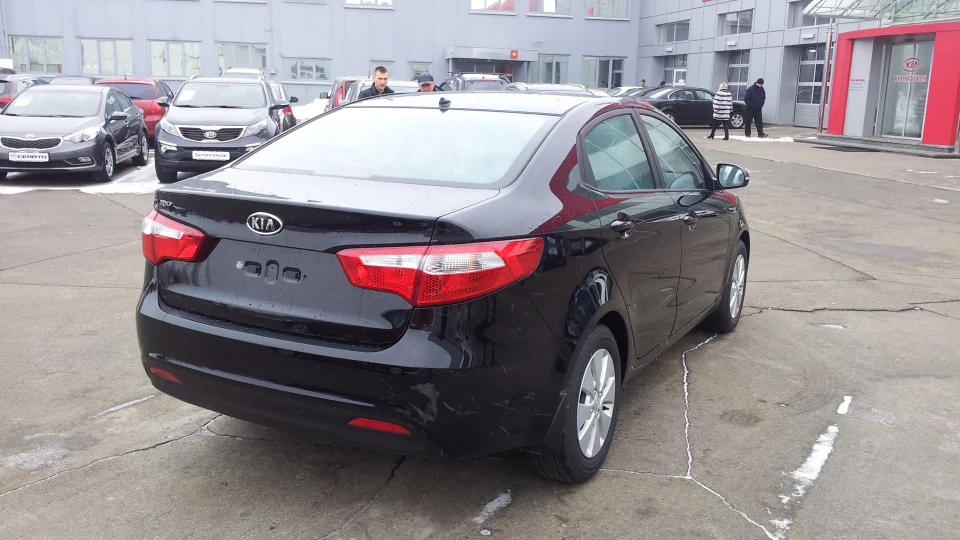 KIA Rio 4