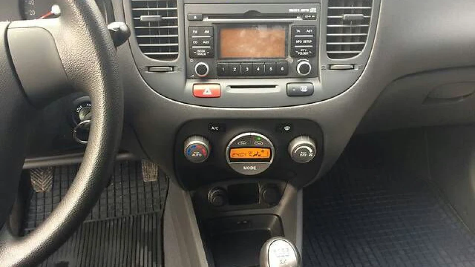 KIA Rio 2