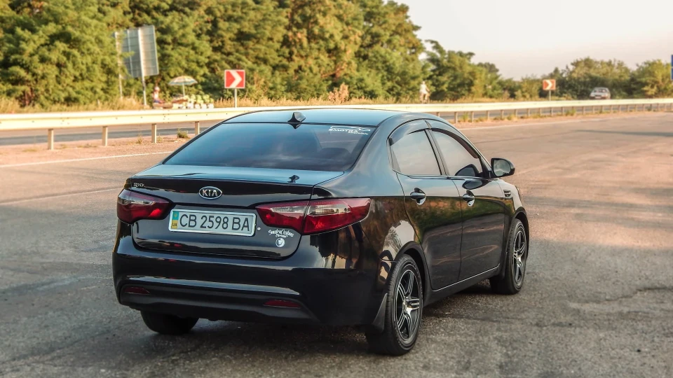 KIA Rio 4