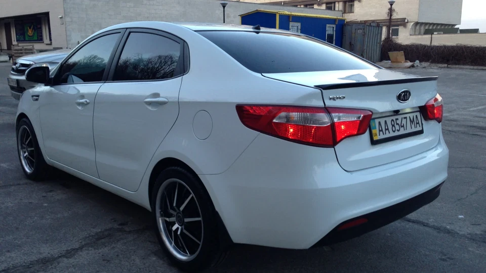 KIA Rio 11 2