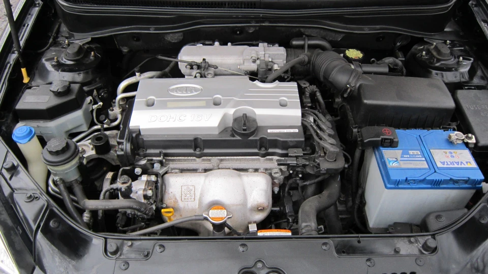KIA Rio 1.4 кінь-агонь 4