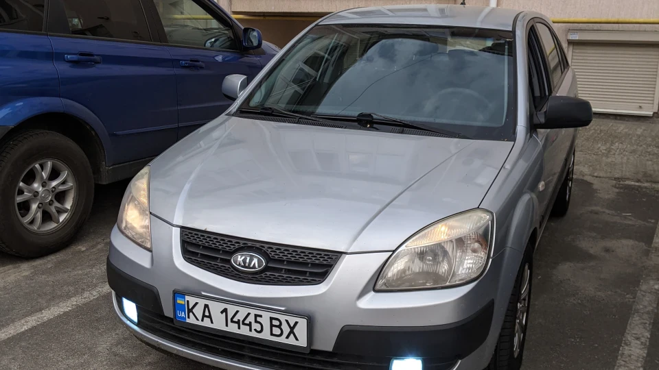KIA Rio 1.4 МТ 3