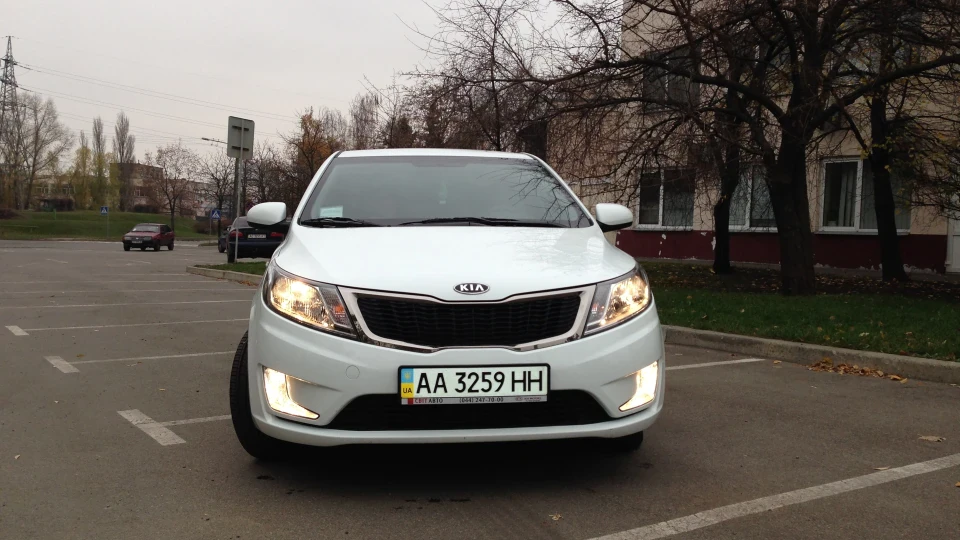KIA Rio 1.6 автомат 4