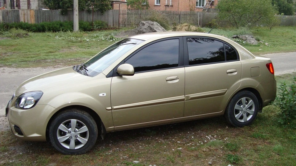 KIA Rio CRDi Бежевая Ракета!!!