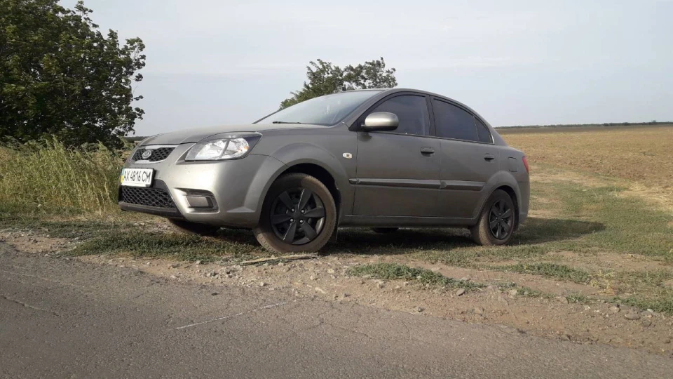 KIA Rio Цивільний повоз