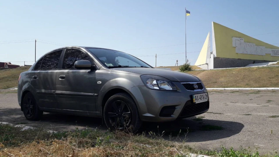 KIA Rio Цивільний повоз 2