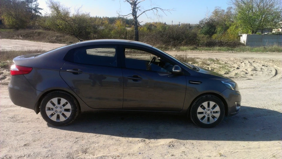 KIA Rio карбонару 4