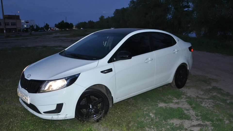 KIA Rio Комар 3