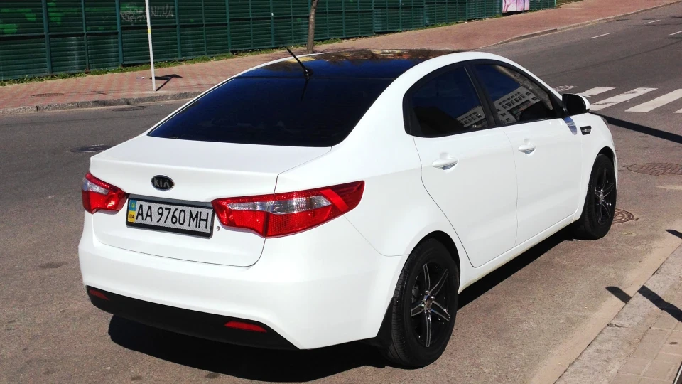 KIA Rio Комар 4