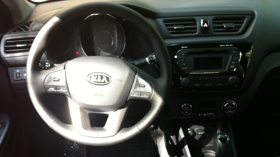 KIA Rio Корейський німець 2