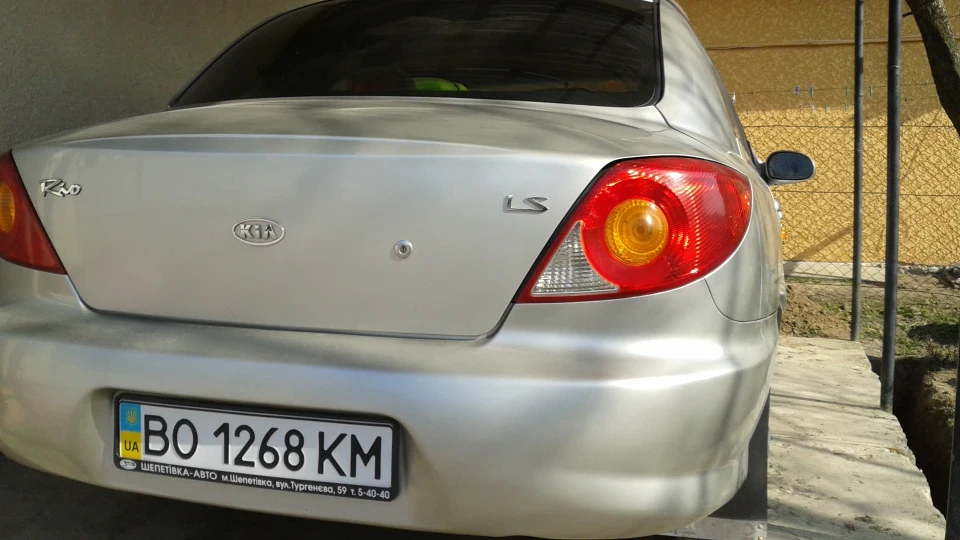 KIA Rio LS 2