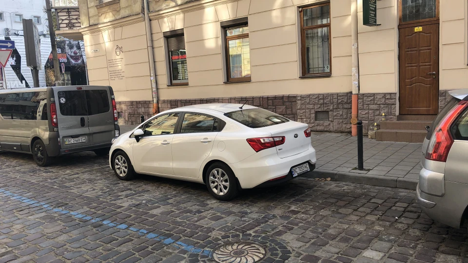 KIA Rio Не можу вибрати свою) 2