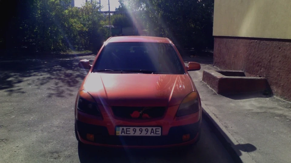 KIA Rio (: oıɹ ɐıʞ 2