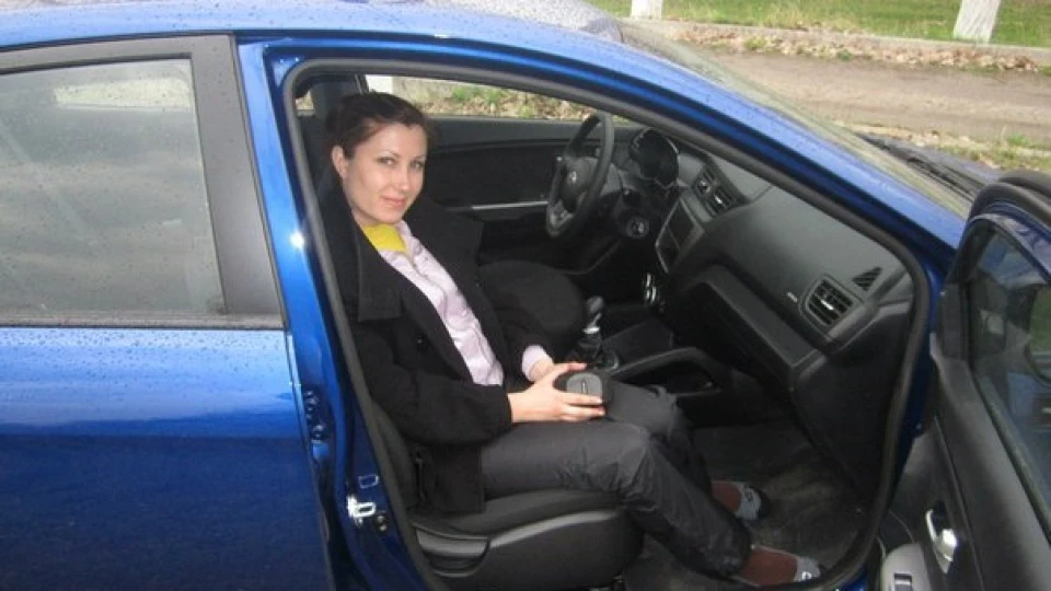 KIA Rio Синій сапфір 2