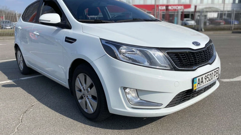 KIA Rio Хетчбек, Престиж. 2