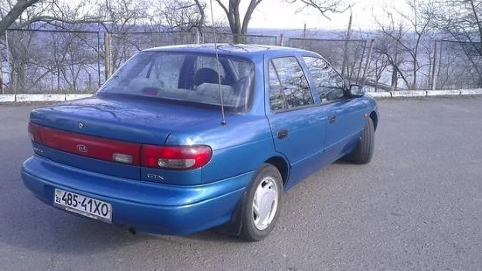 KIA Sephia 3