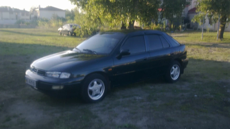 KIA Sephia 5