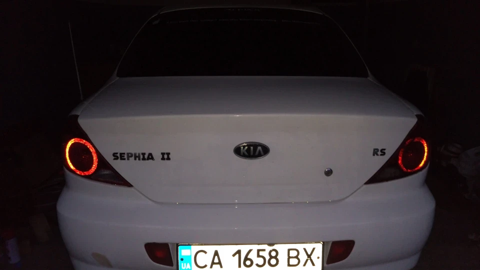 KIA Sephia 2