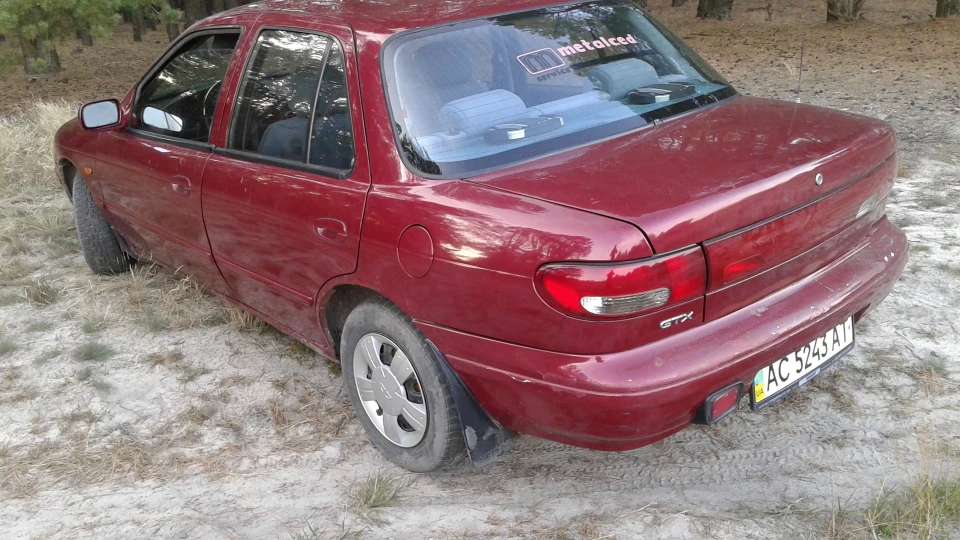 KIA Sephia 2