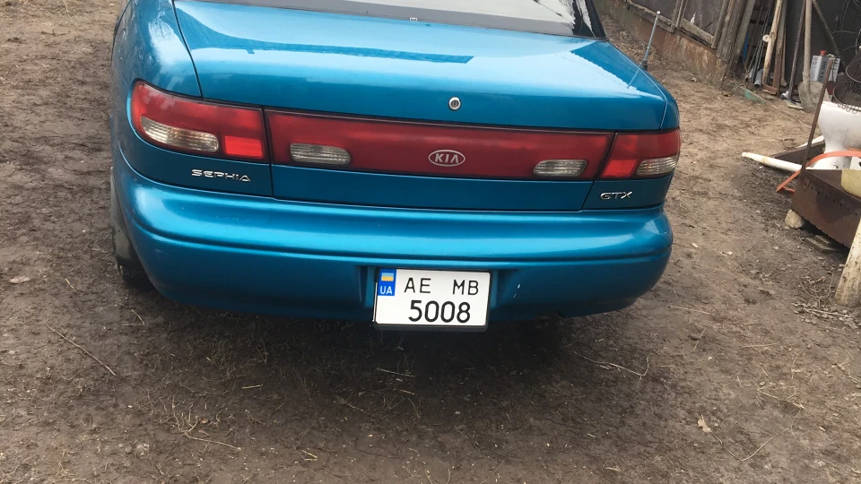KIA Sephia 2